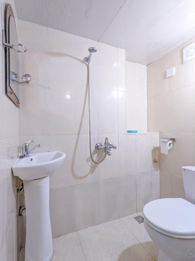 Harmony Boutique Hostel Батуми Экстерьер фото
