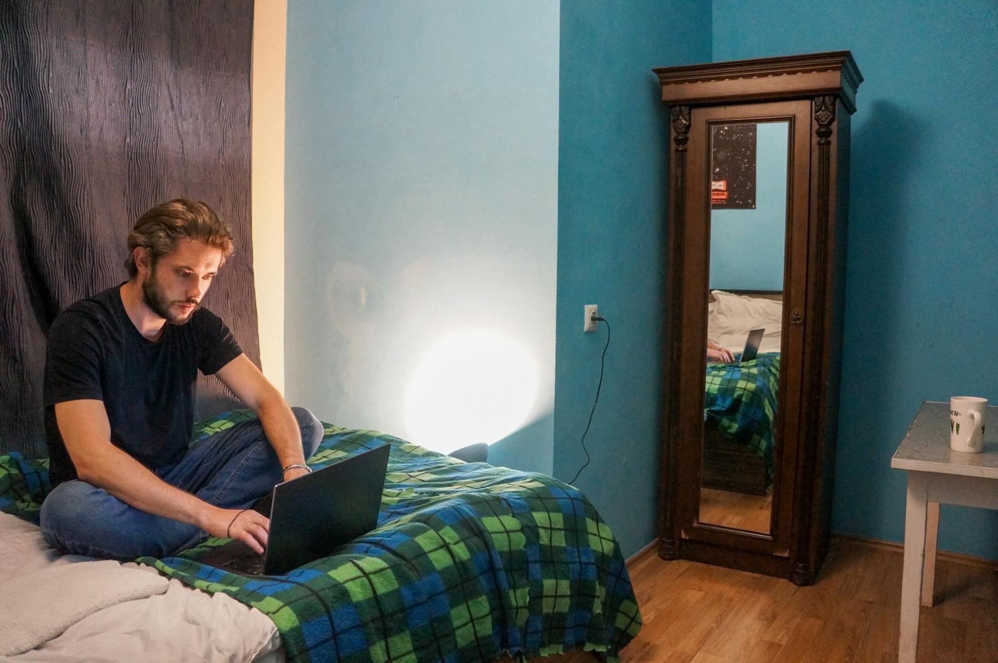 Harmony Boutique Hostel Батуми Экстерьер фото